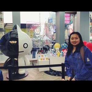 Meet your Posher, Isabel